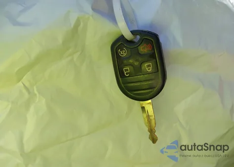 2014 Ford F-250 Lariat z USA, uszkodzony, nr VIN 1FT7W2BT6EEB61110